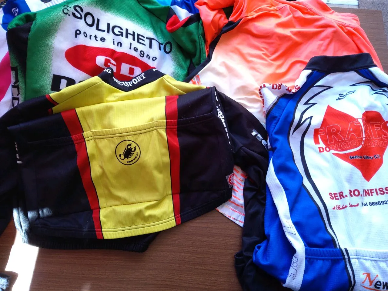 Quality Vintage Cycling Jackets and Tops x 20 90s Era Italian Quality